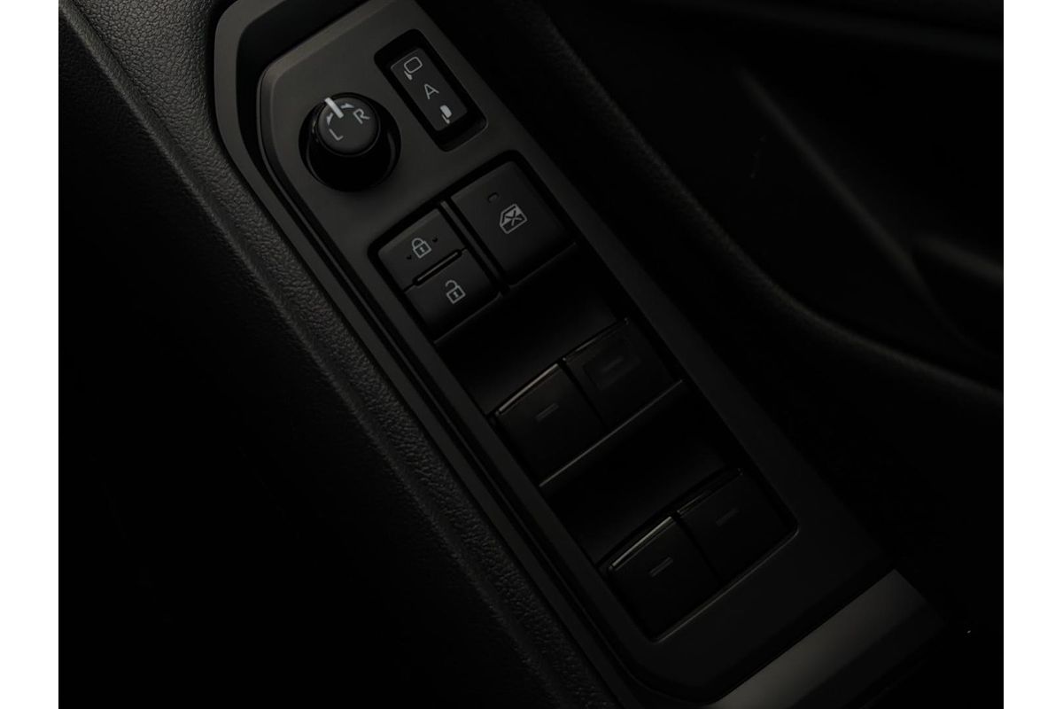 2023 Toyota Landcruiser GXL FJA300R