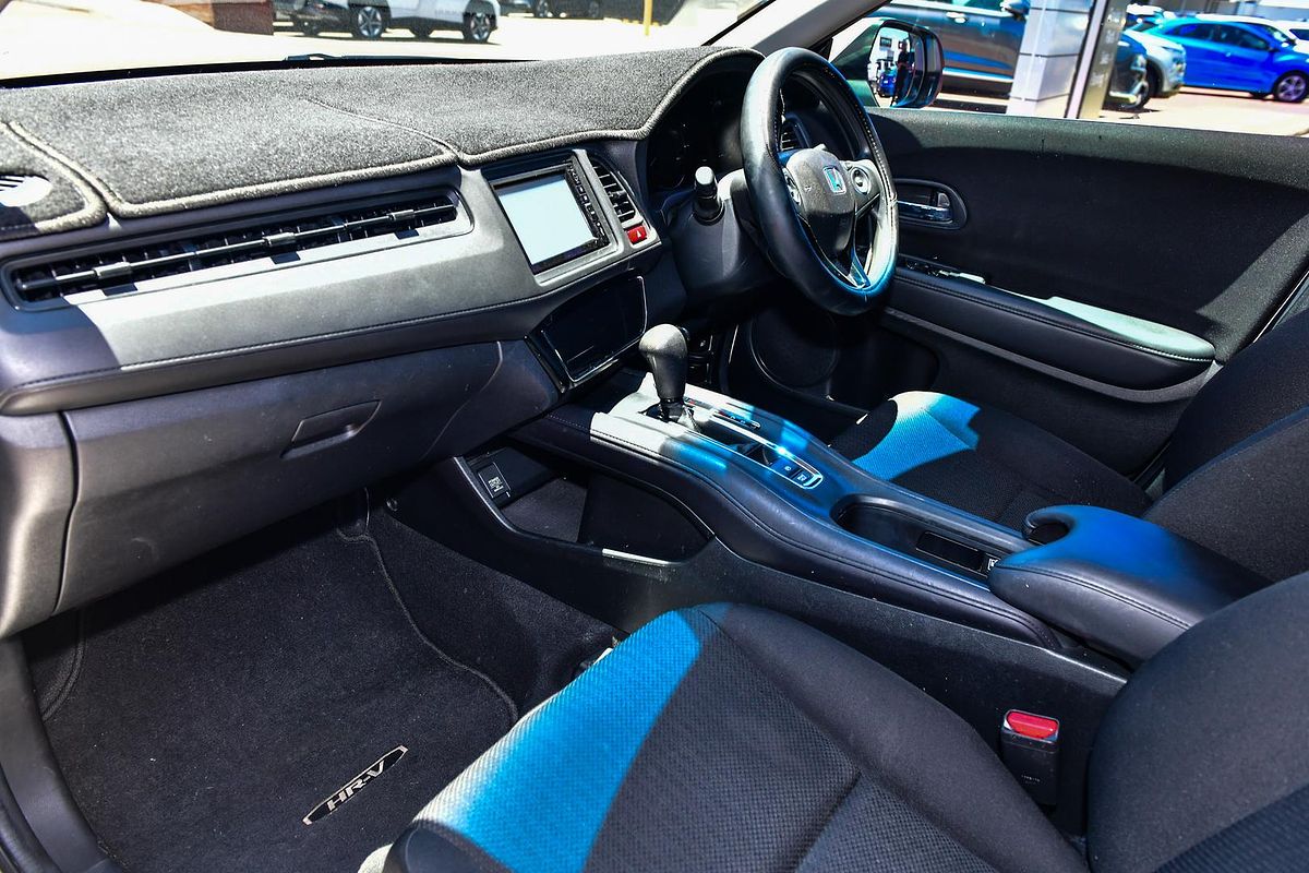 2017 Honda HR-V VTi