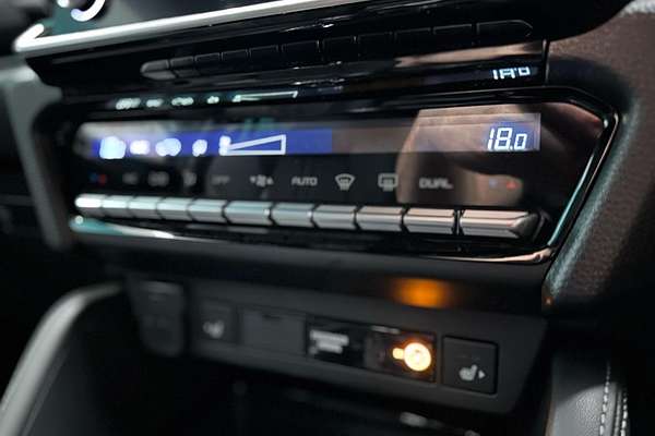 2025 Isuzu MU-X LS-T