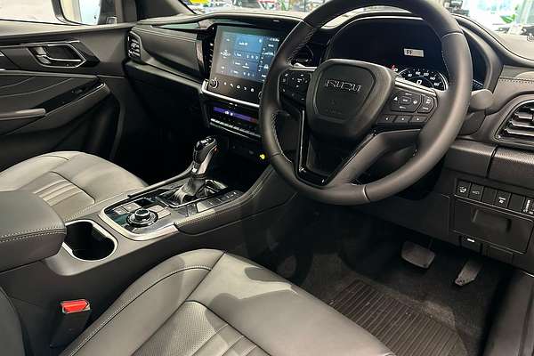 2025 Isuzu MU-X LS-T