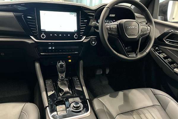 2025 Isuzu MU-X LS-T