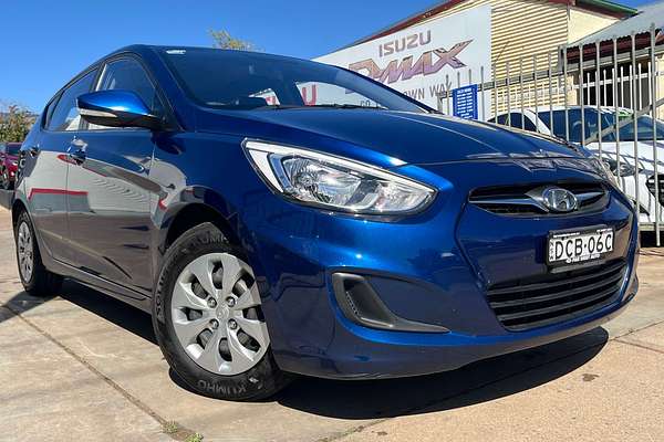 2016 Hyundai Accent Active RB4