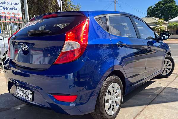 2016 Hyundai Accent Active RB4