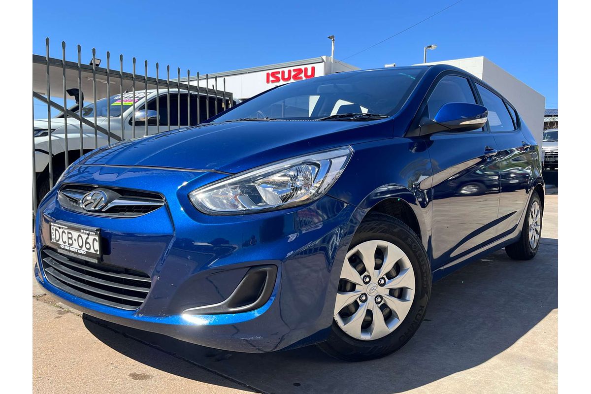 2016 Hyundai Accent Active RB4