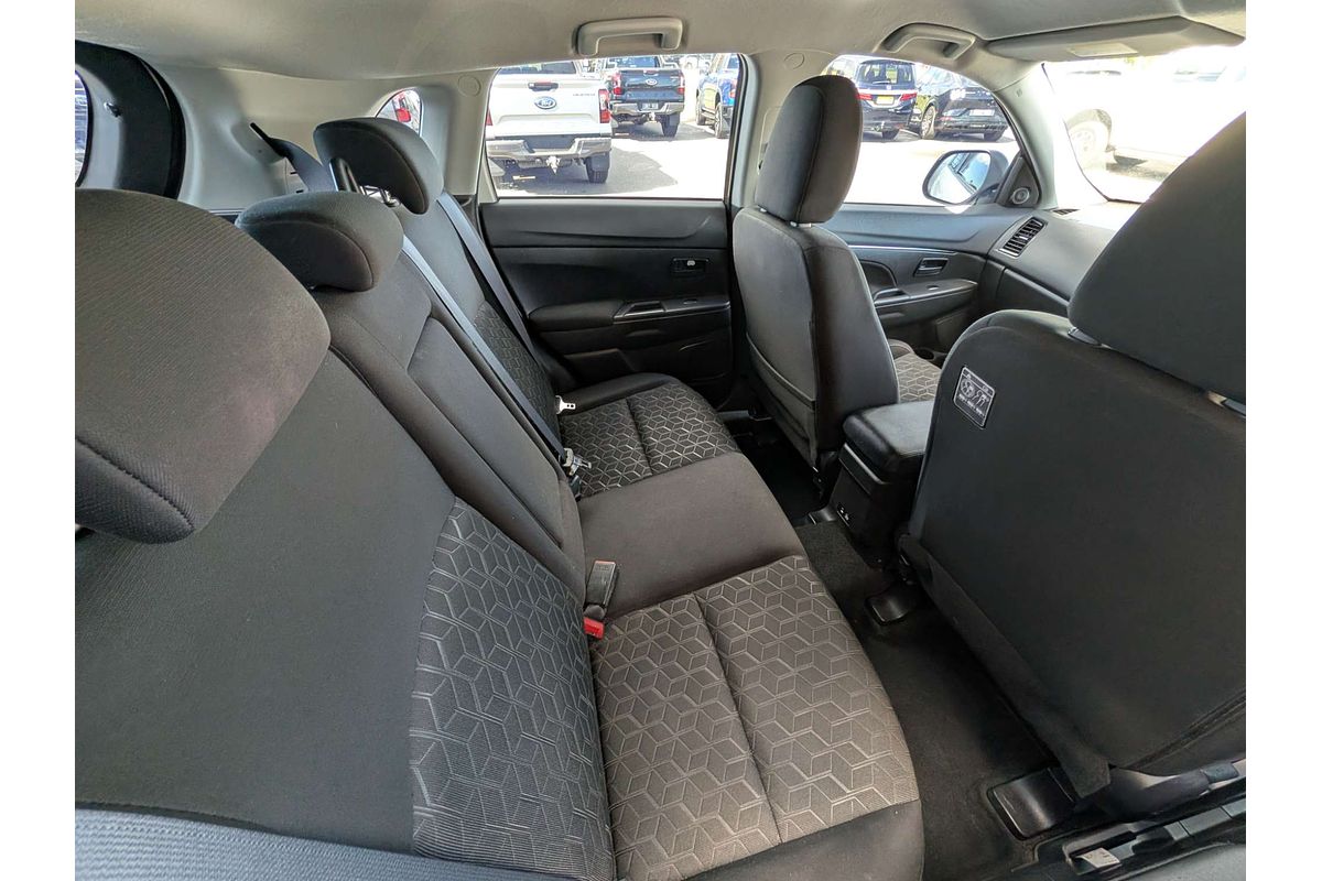 2022 Mitsubishi ASX ES XD