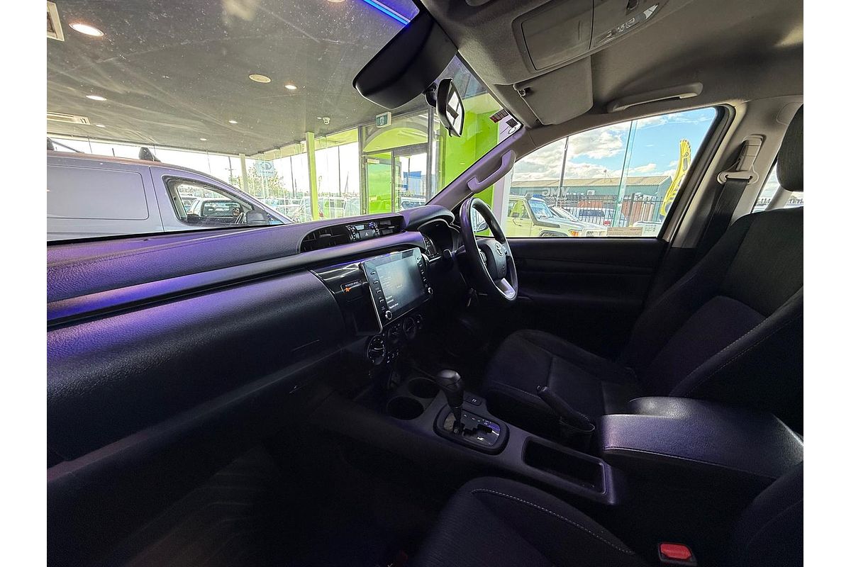 2020 Toyota Hilux SR GUN126R 4X4