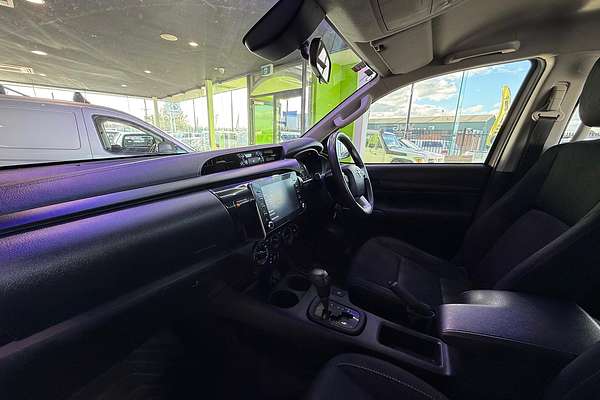 2020 Toyota Hilux SR GUN126R 4X4