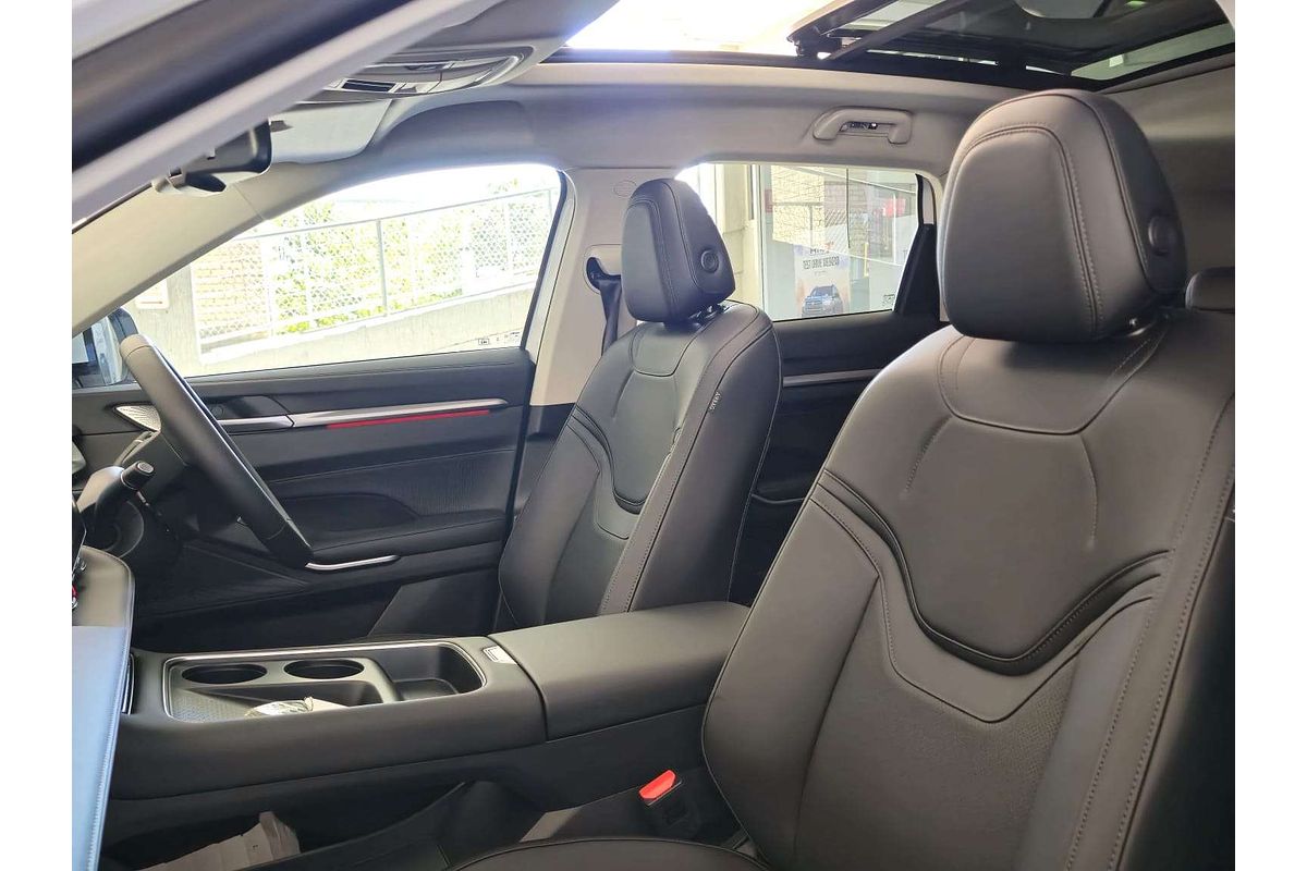 H6 Facelift Ultra Auto Hybrid 4X2