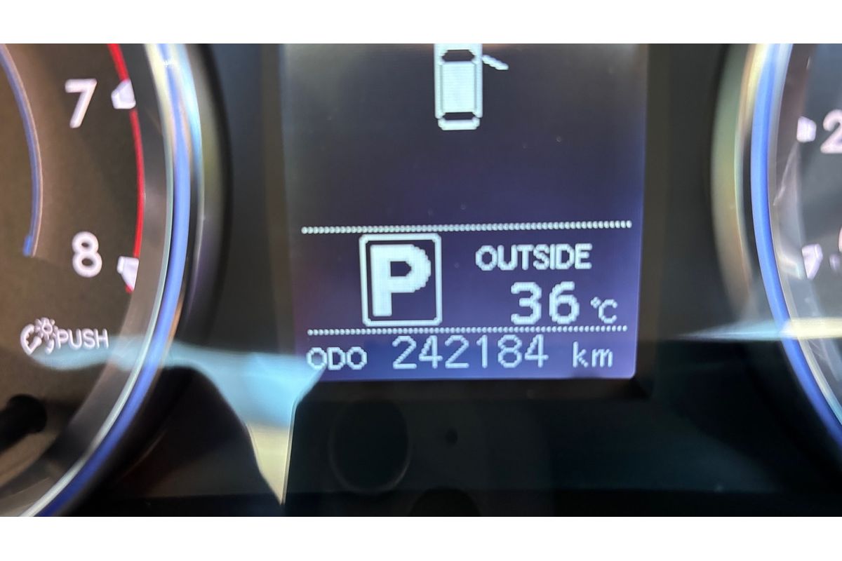 2016 Toyota Kluger GX GSU50R