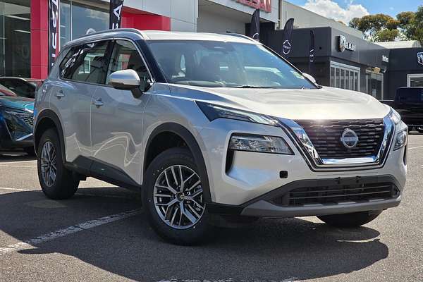 2025 Nissan X-TRAIL ST T33