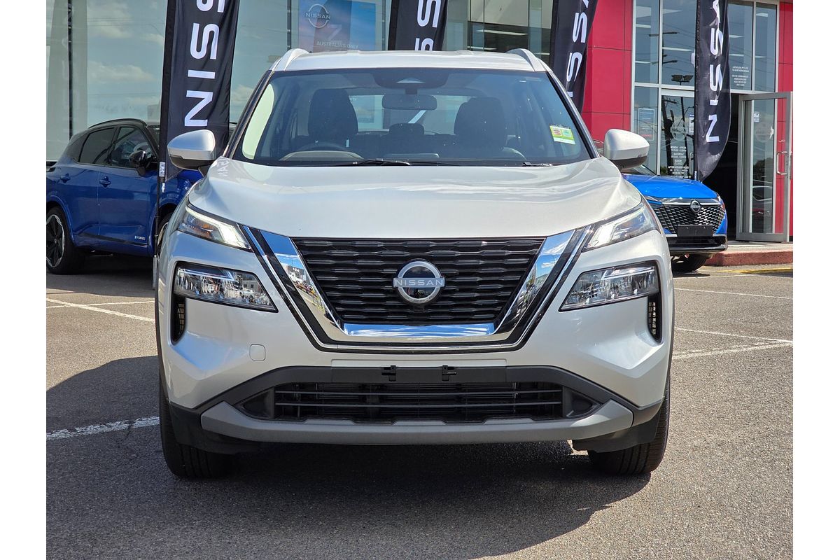 2025 Nissan X-TRAIL ST T33