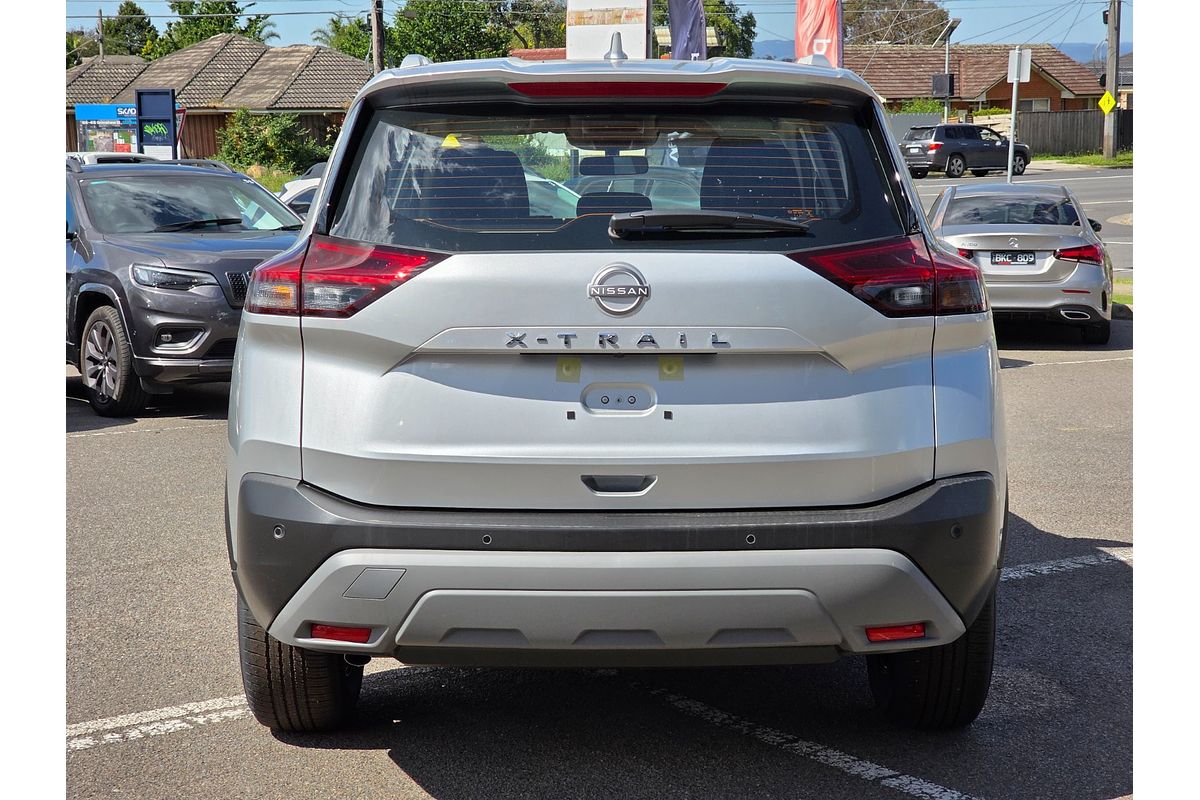 2025 Nissan X-TRAIL ST T33