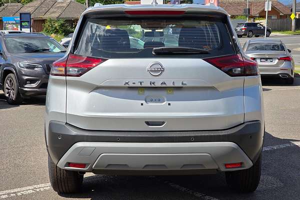 2025 Nissan X-TRAIL ST T33