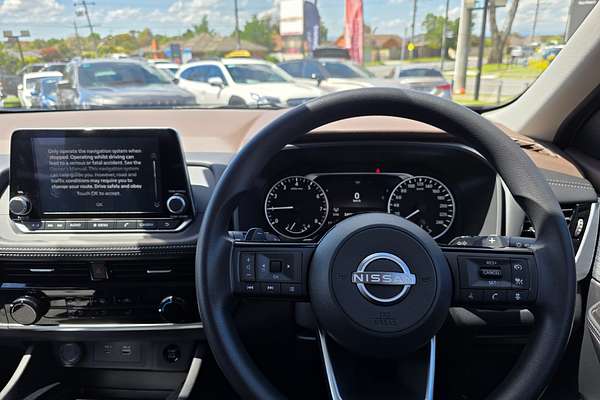 2025 Nissan X-TRAIL ST T33