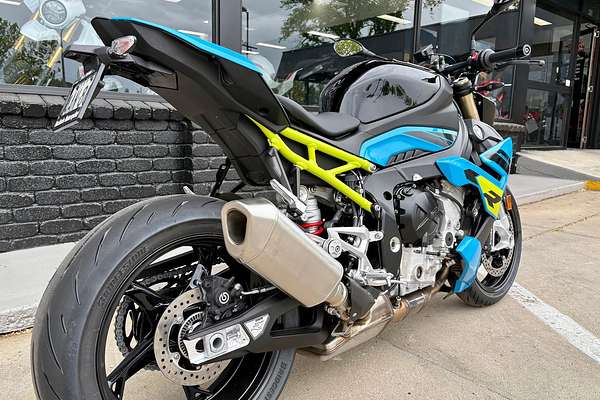 2025 BMW S 1000 R Sport S 1000