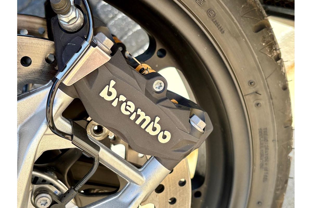 2022 BMW S 1000 XR S 1000