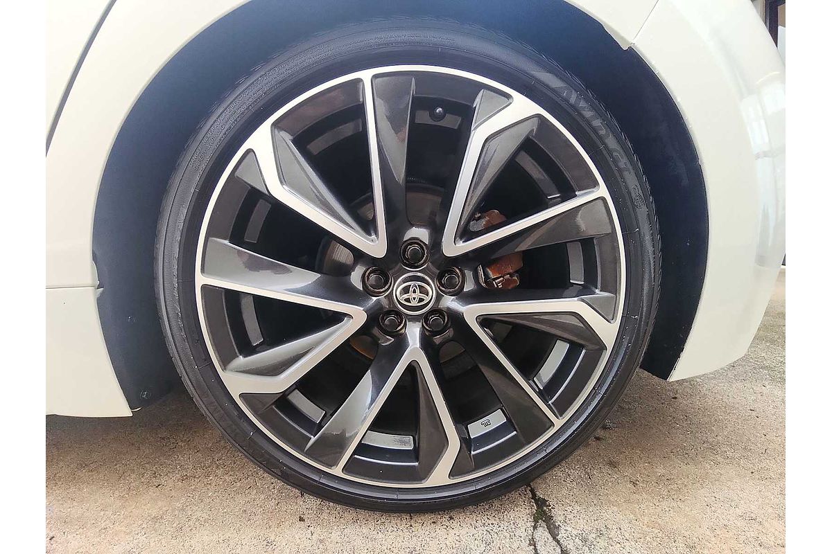 2020 Toyota Corolla XSE