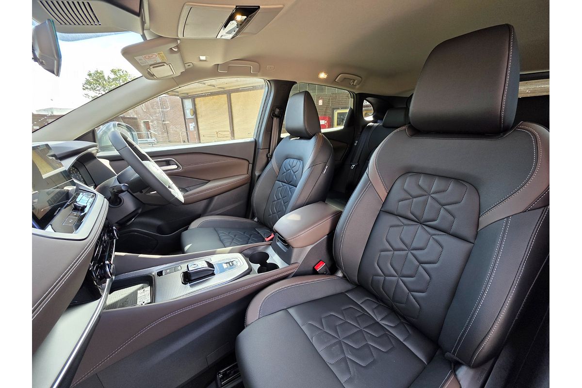 2025 Nissan QASHQAI TI e-POWER J12