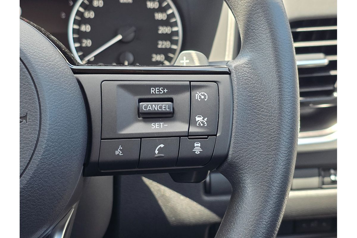 2025 Nissan X-TRAIL ST T33