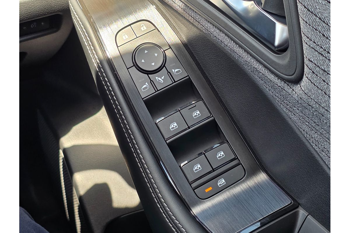 2025 Nissan X-TRAIL ST T33