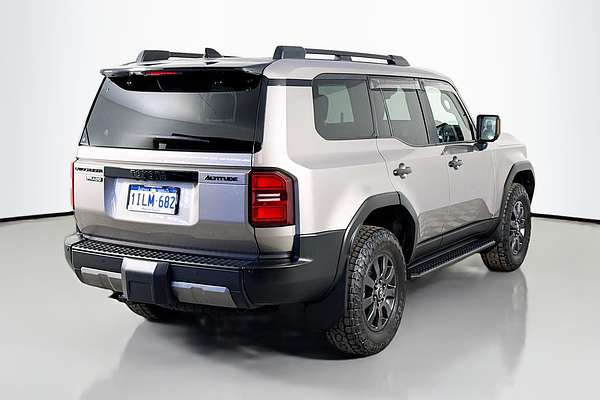 2024 Toyota Landcruiser Prado Altitude GDJ251R