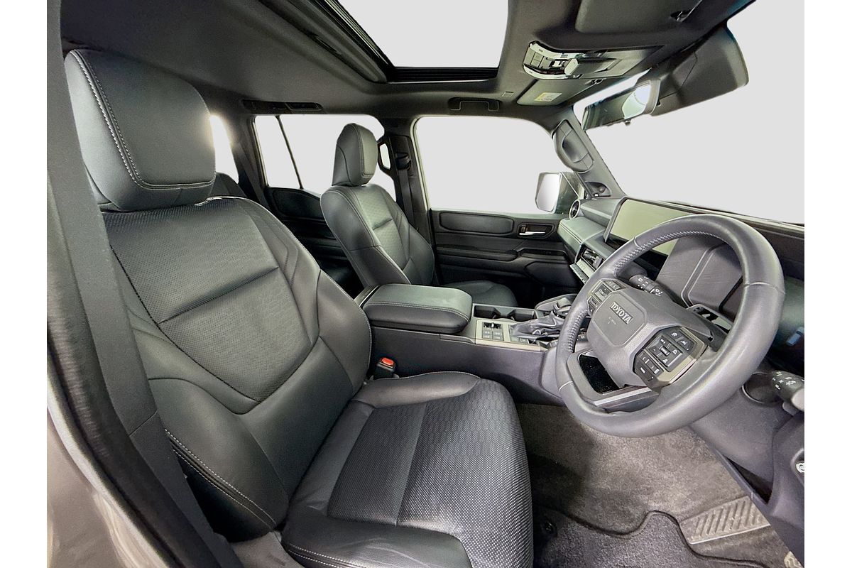 2024 Toyota Landcruiser Prado Altitude GDJ251R