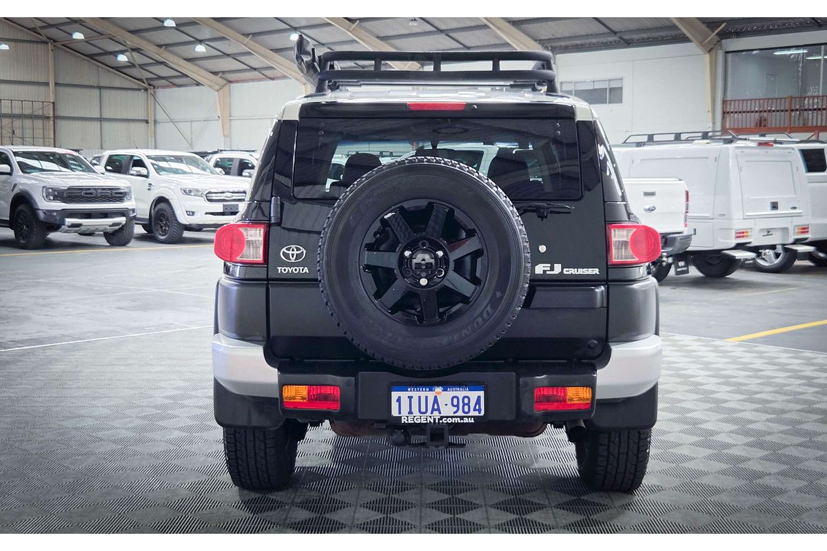 2015 Toyota FJ Cruiser GSJ15R