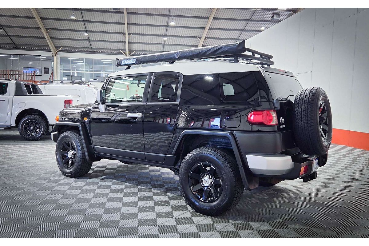 2015 Toyota FJ Cruiser GSJ15R