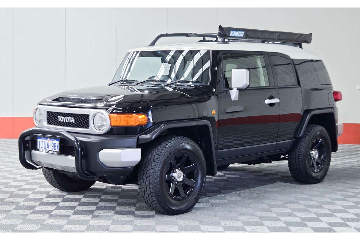 2015 Toyota FJ Cruiser GSJ15R