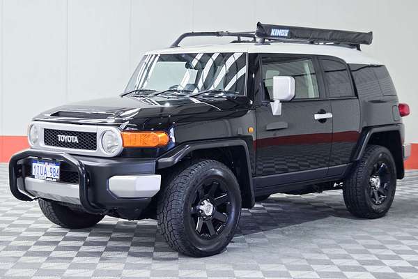 2015 Toyota FJ Cruiser GSJ15R