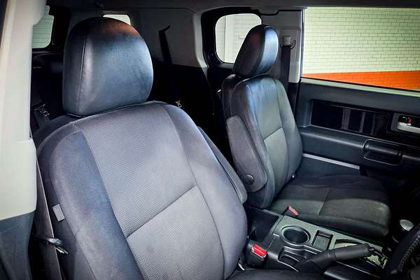 2015 Toyota FJ Cruiser GSJ15R