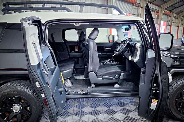 2015 Toyota FJ Cruiser GSJ15R