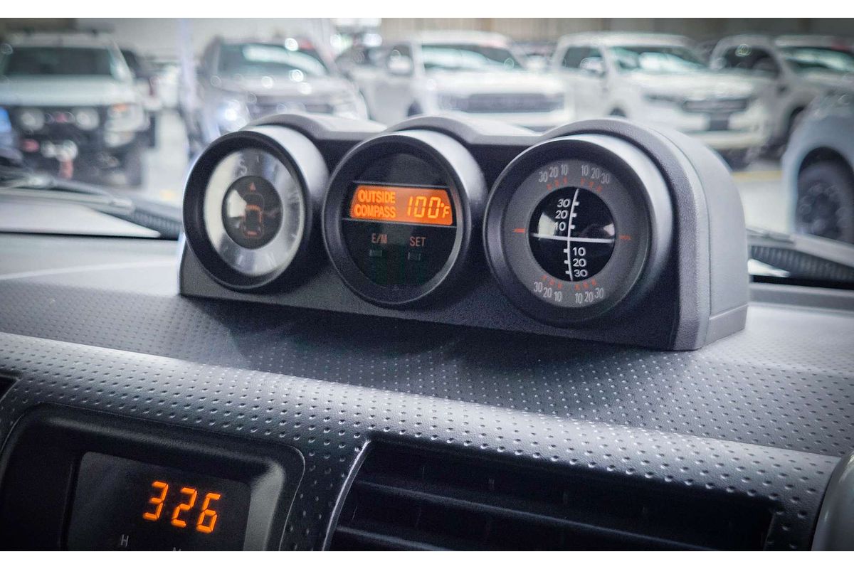 2015 Toyota FJ Cruiser GSJ15R