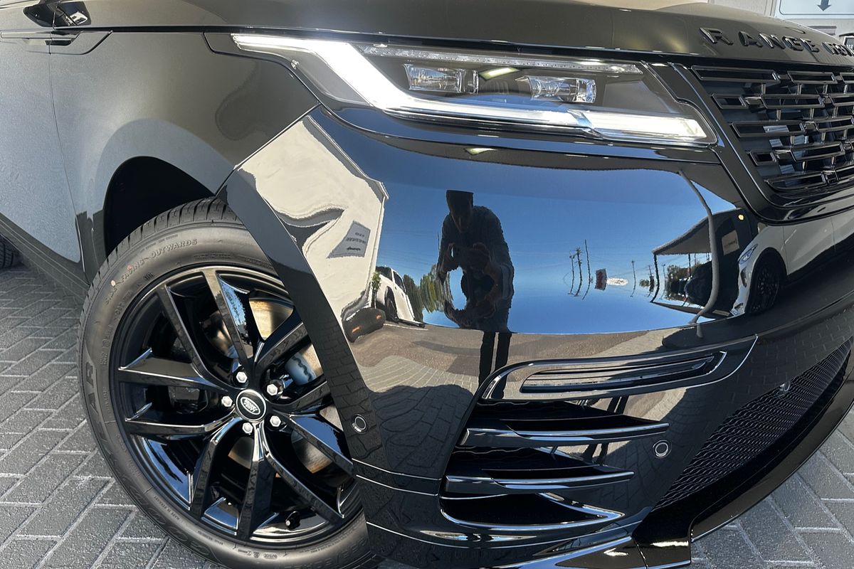 2025 Land Rover Range Rover Velar PHEV P400e Dynamic SE L560