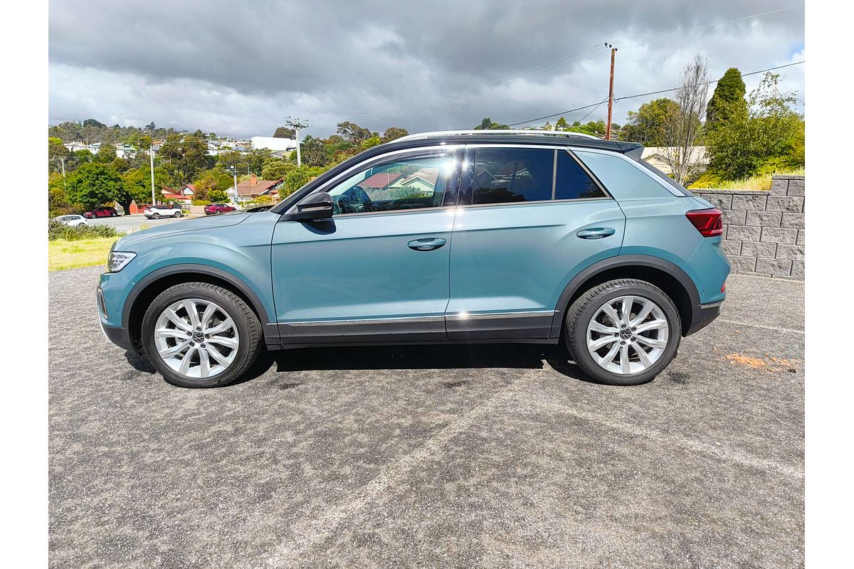 2025 Volkswagen T-Roc 110TSI Style D11