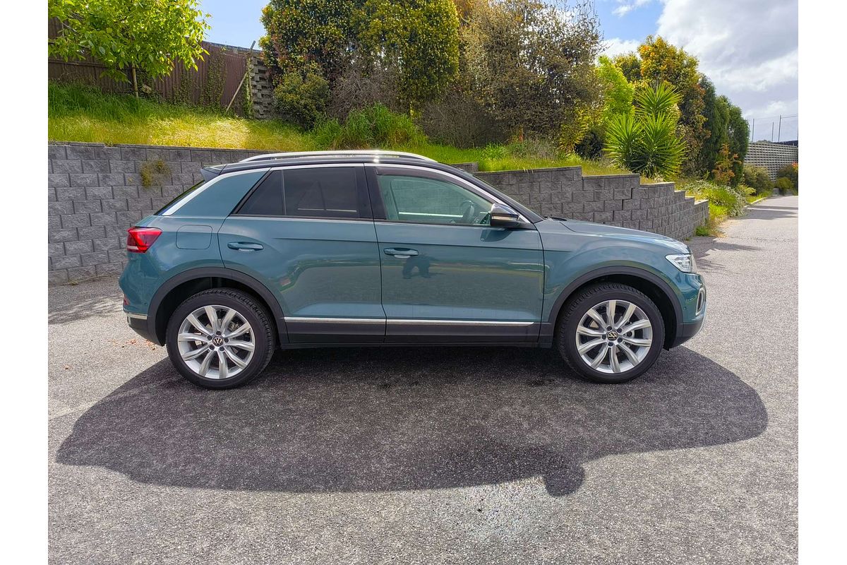 2025 Volkswagen T-Roc 110TSI Style D11