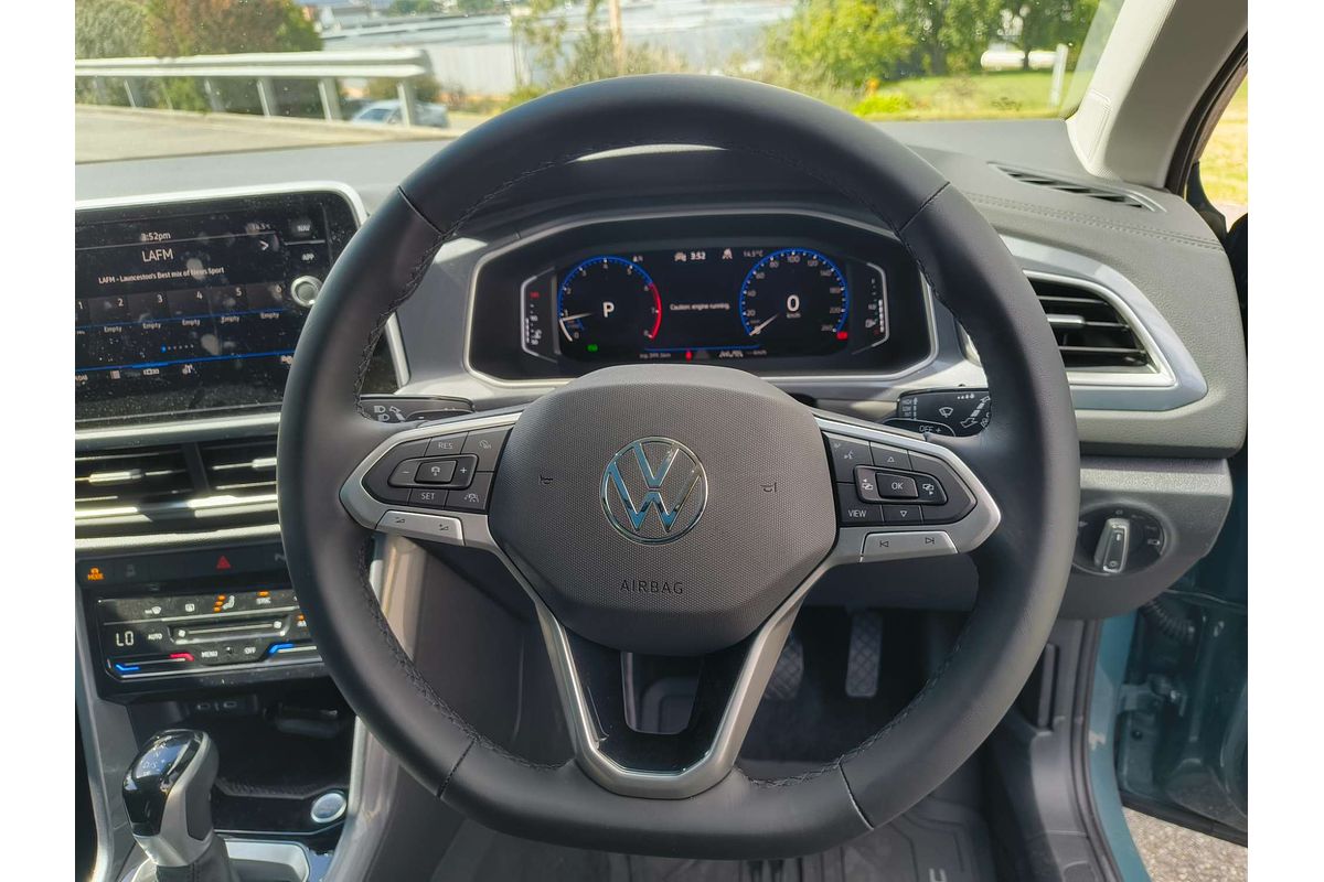 2025 Volkswagen T-Roc 110TSI Style D11