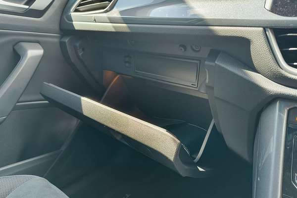 2025 Volkswagen T-Roc 110TSI Style D11