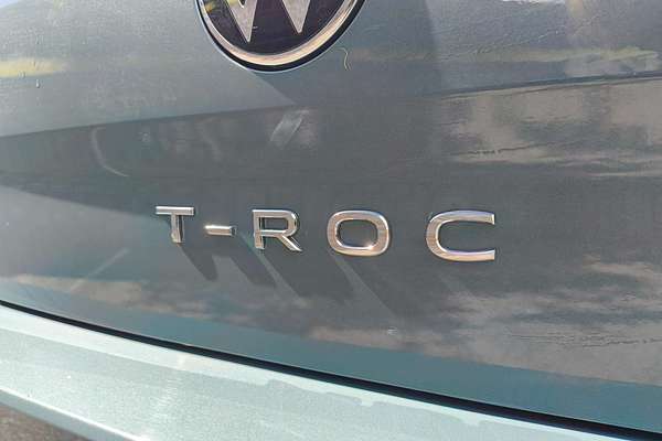 2025 Volkswagen T-Roc 110TSI Style D11
