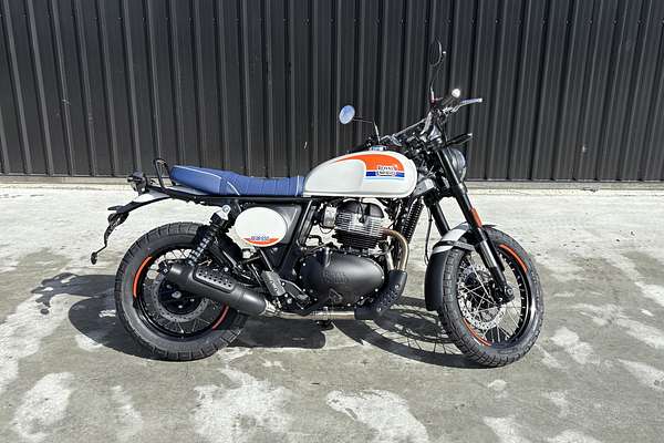 2025 Royal Enfield Bear