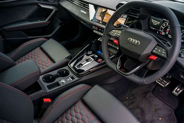 2025 Audi RS3 GY
