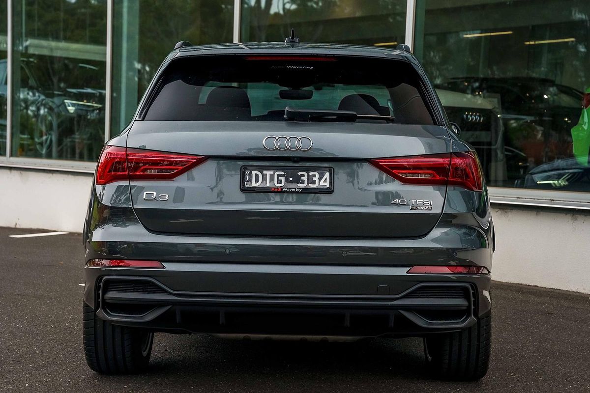2025 Audi Q3 40 TFSI S line F3