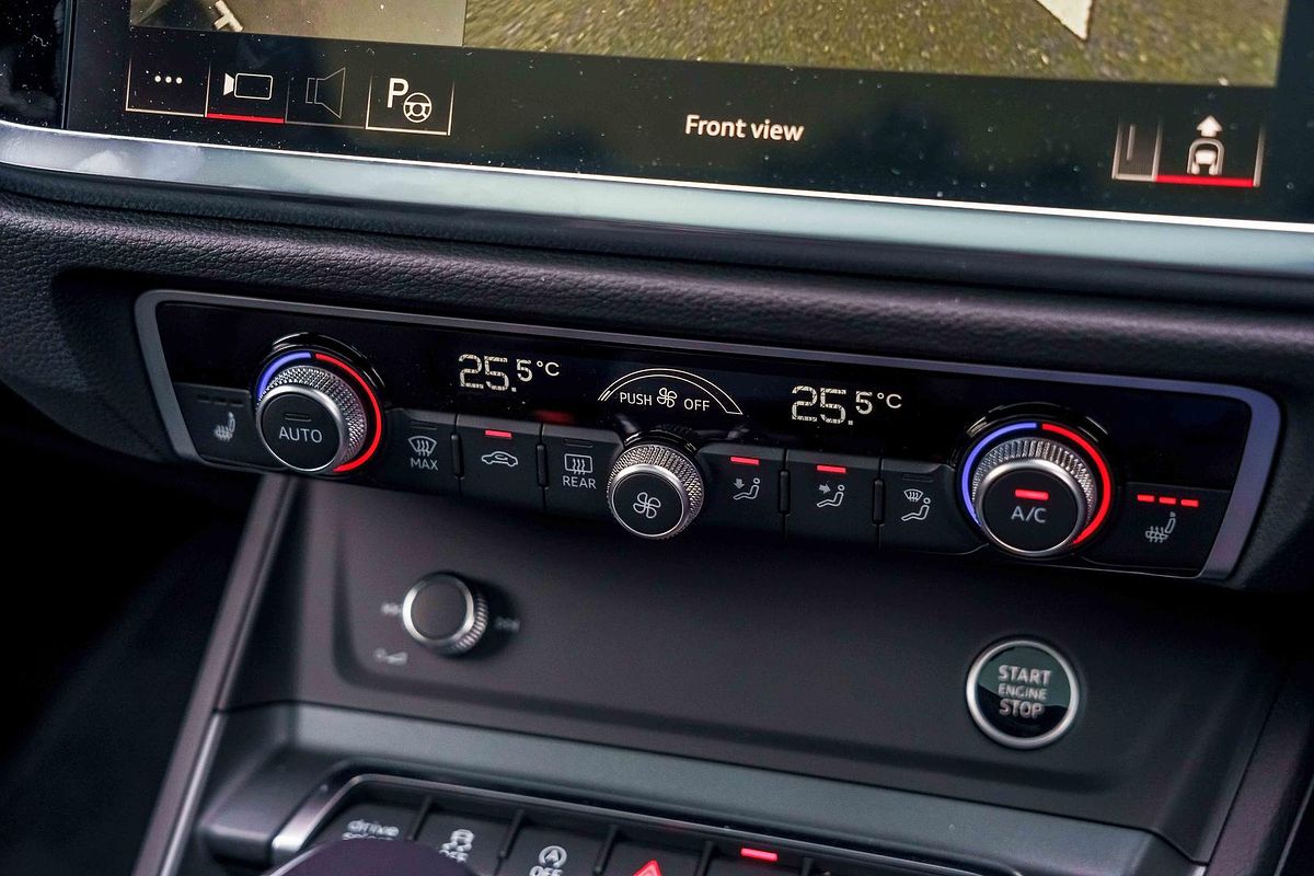 2025 Audi Q3 40 TFSI S line F3