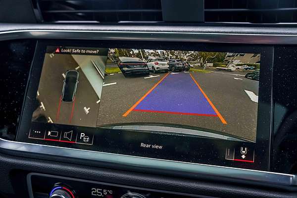 2025 Audi Q3 40 TFSI S line F3