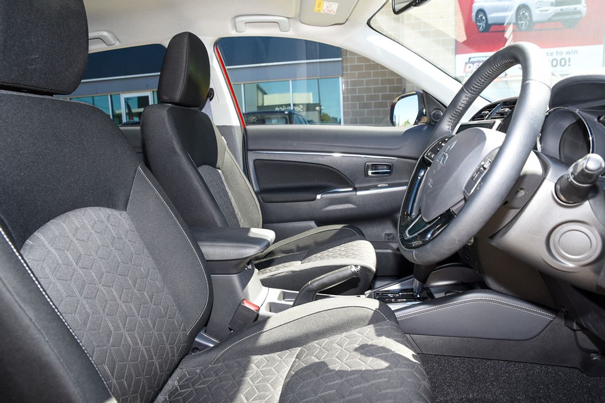 2024 Mitsubishi ASX LS XD