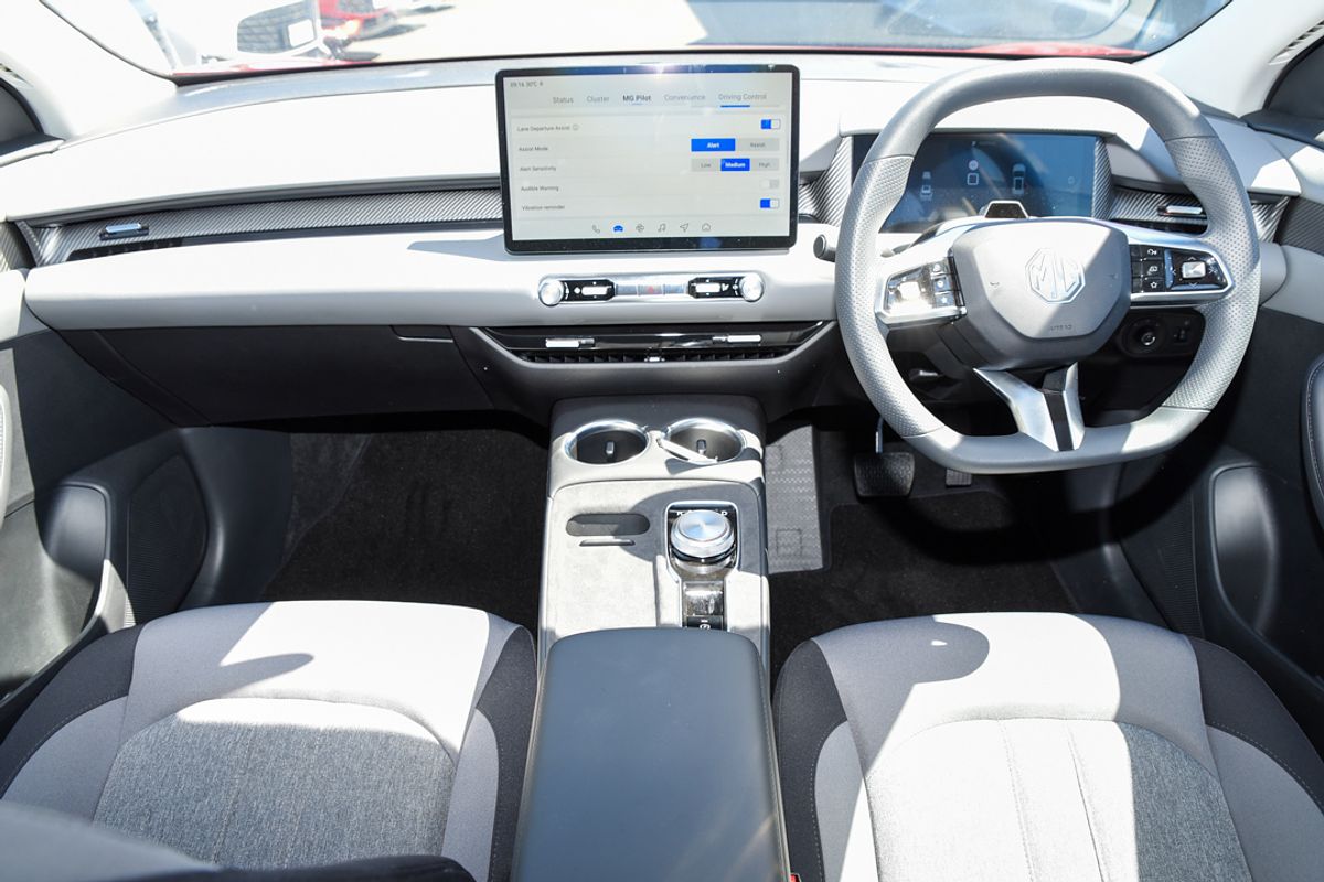 2025 MG MGS5 EV Excite 49 ZS3EM