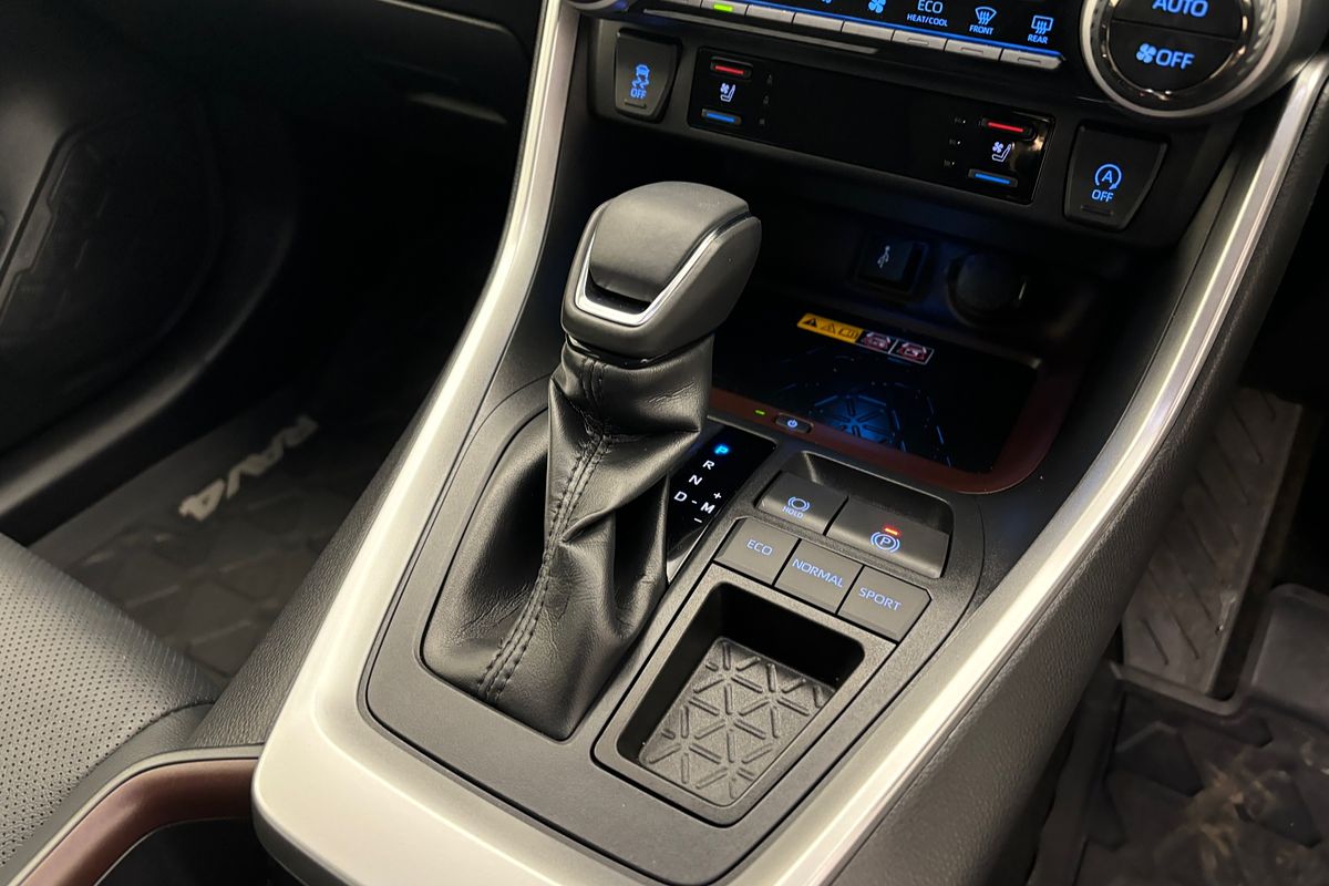 2022 Toyota RAV4 Cruiser MXAA52R