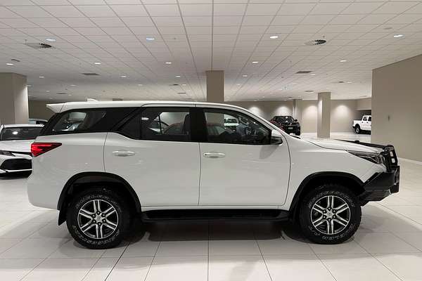 2021 Toyota Fortuner GX GUN156R