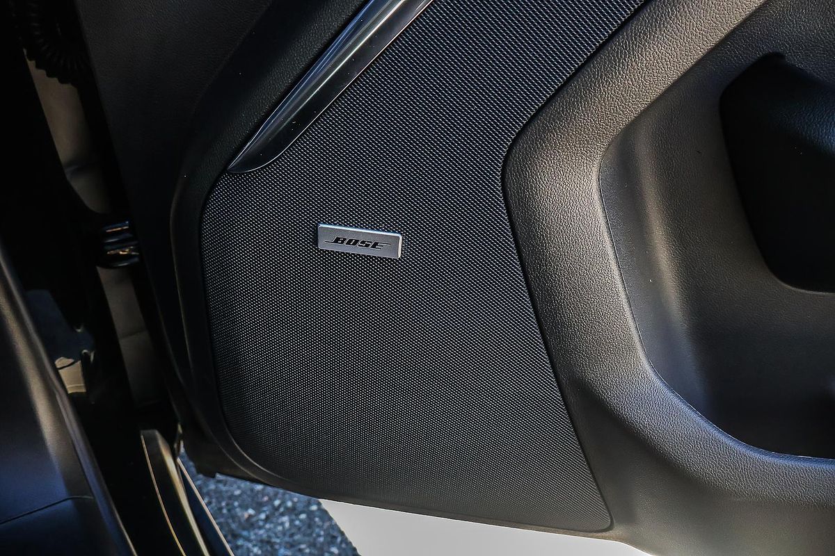 2025 GMC Yukon Denali T1