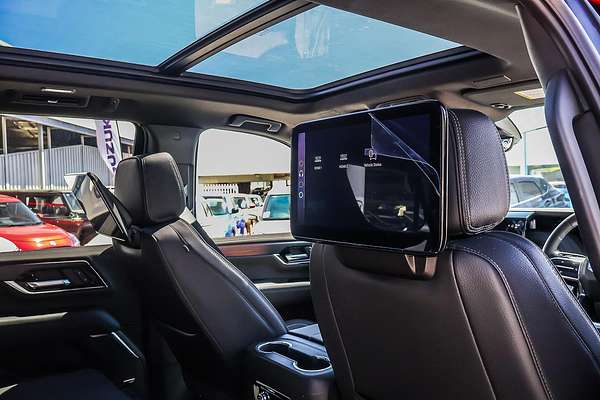 2025 GMC Yukon Denali T1